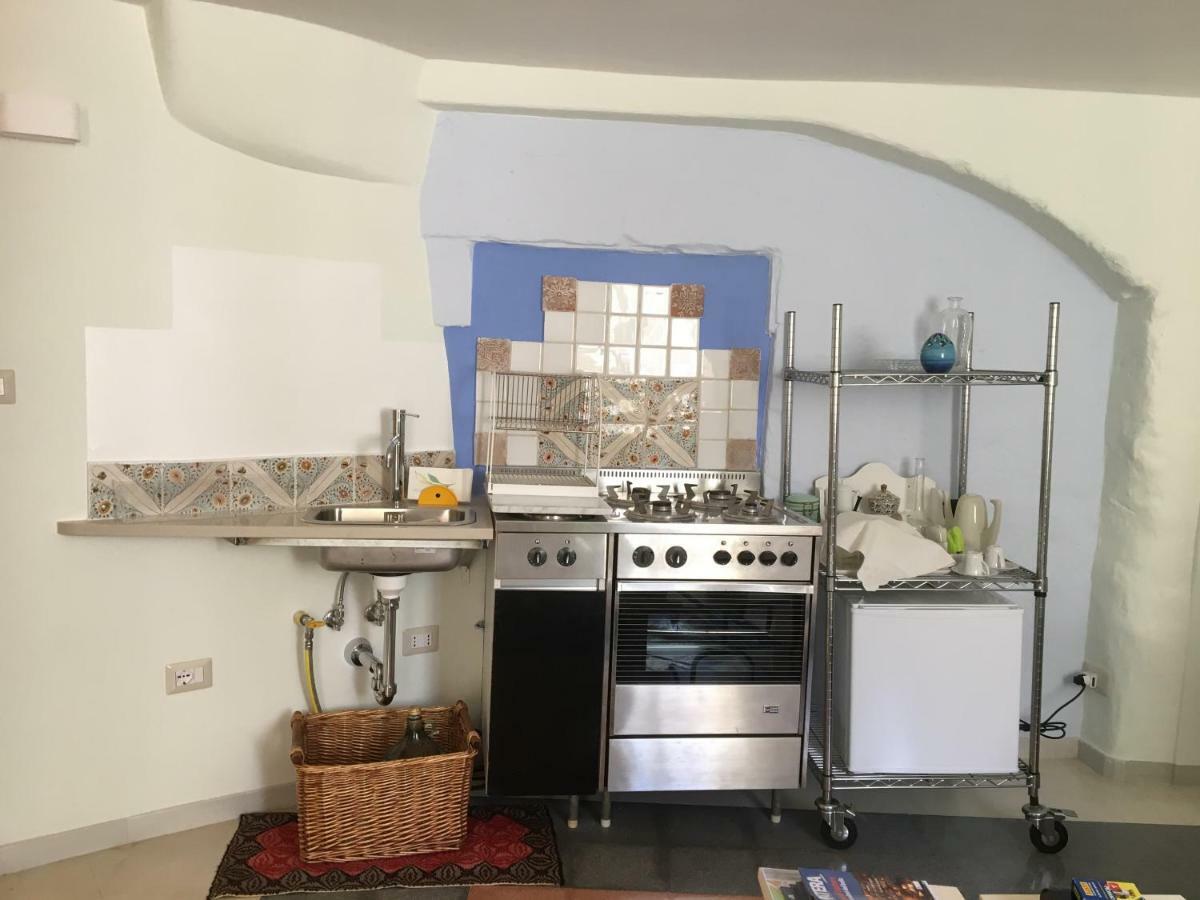 Apartamento Da Ida - In Lak' Ech Matera Exterior foto